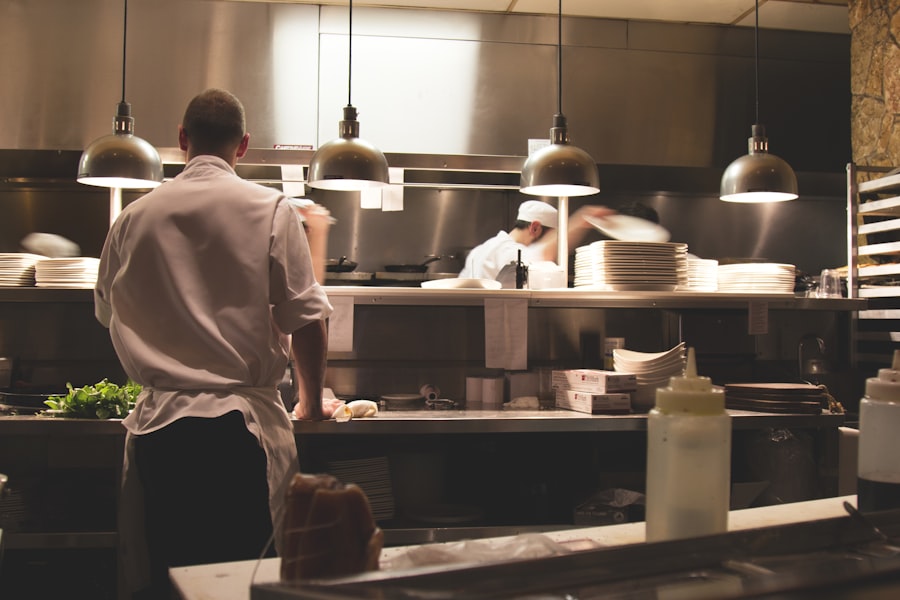 Professionele keuken in actie — Cook Clean Repeat
